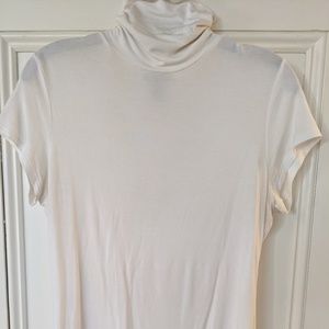 Cream short sleeve turtle neck